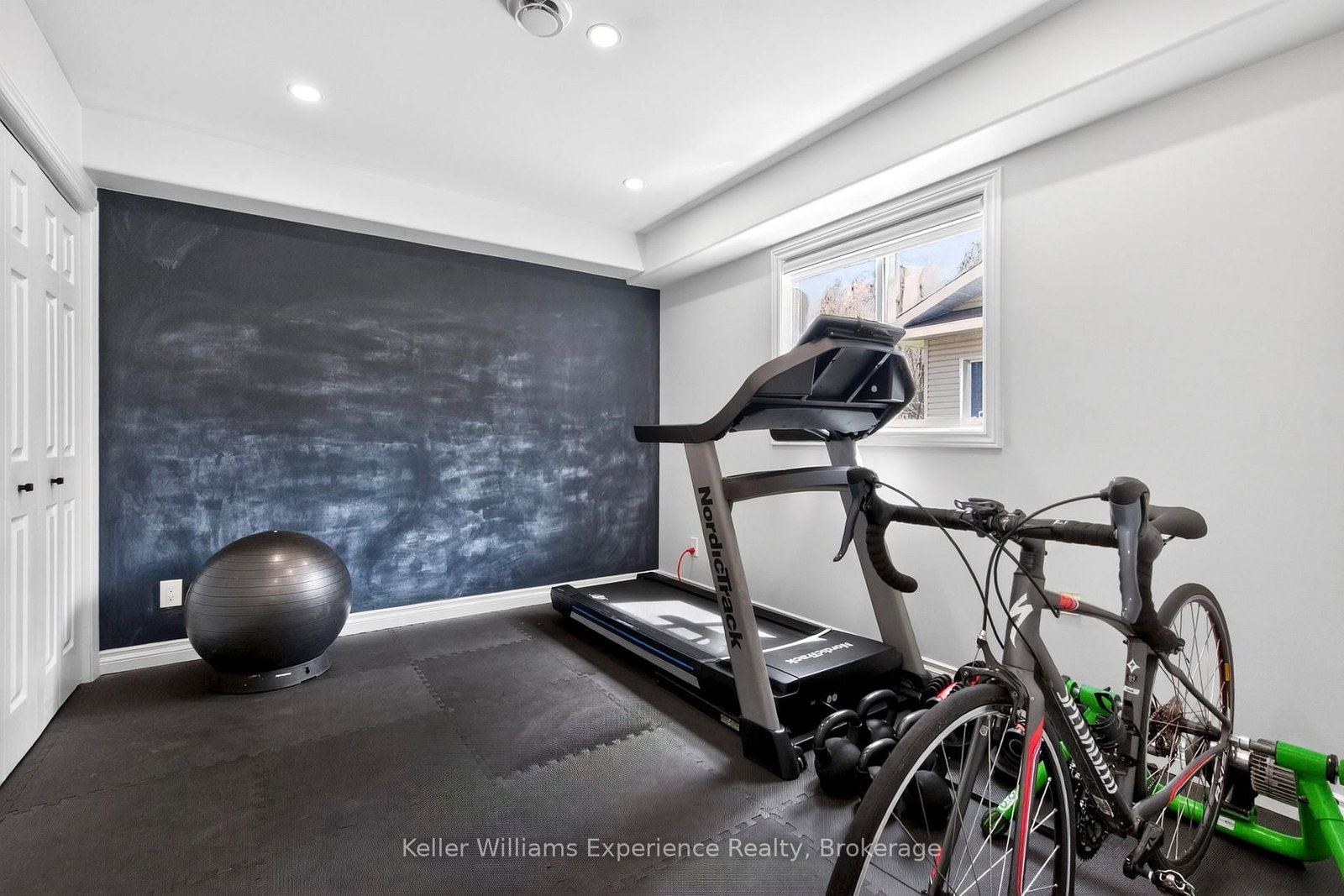 75 Hoyt Avenue • Tay, ON photo 15