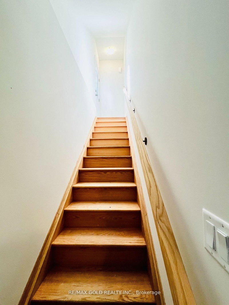 Unit 1- Basement - 24 Hylton Drive