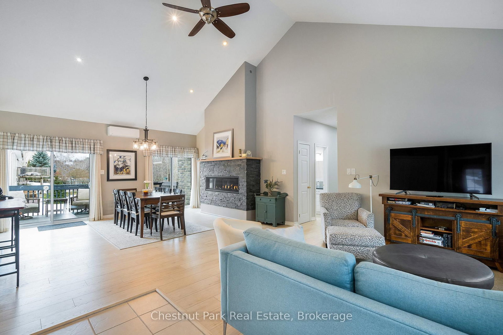 28 Boyd Crescent • Oro-Medonte, ON photo 8