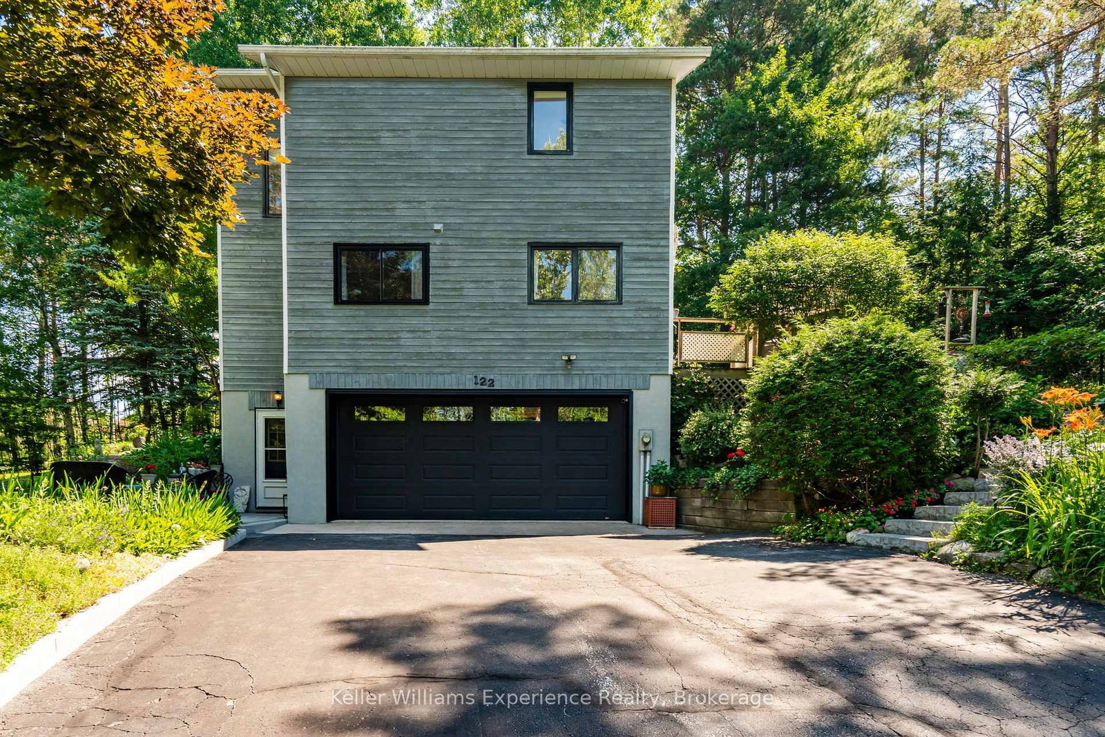 122 Poyntz Street • Penetanguishene, ON photo 38