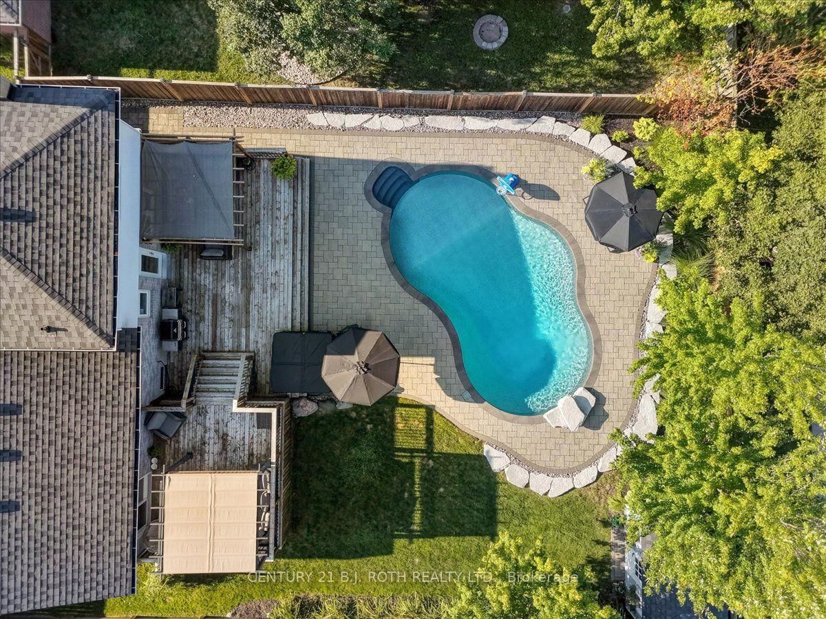 13 Clover Avenue • Barrie, ON photo 46