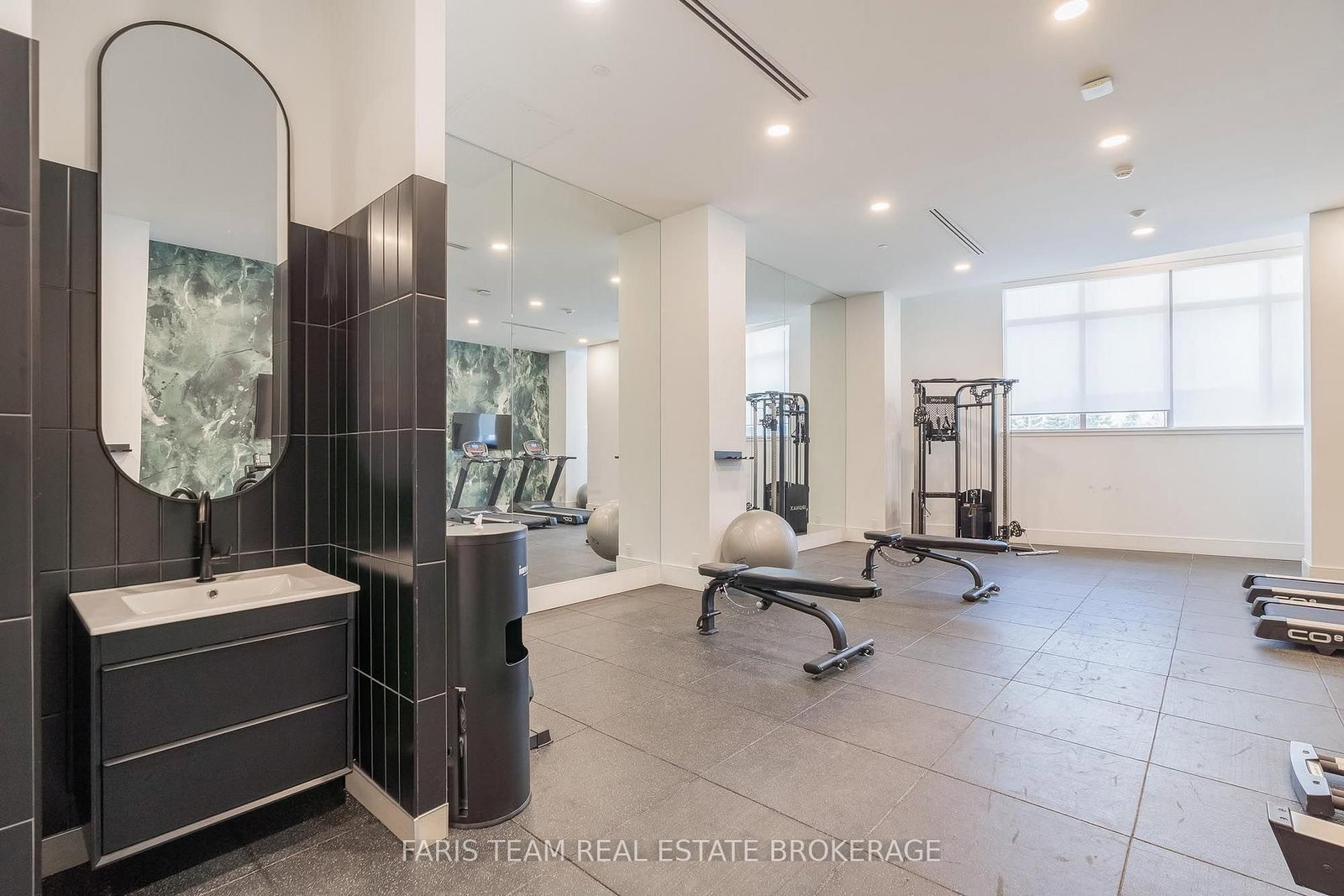 31 Huron Street • #413 • Collingwood, ON photo 36