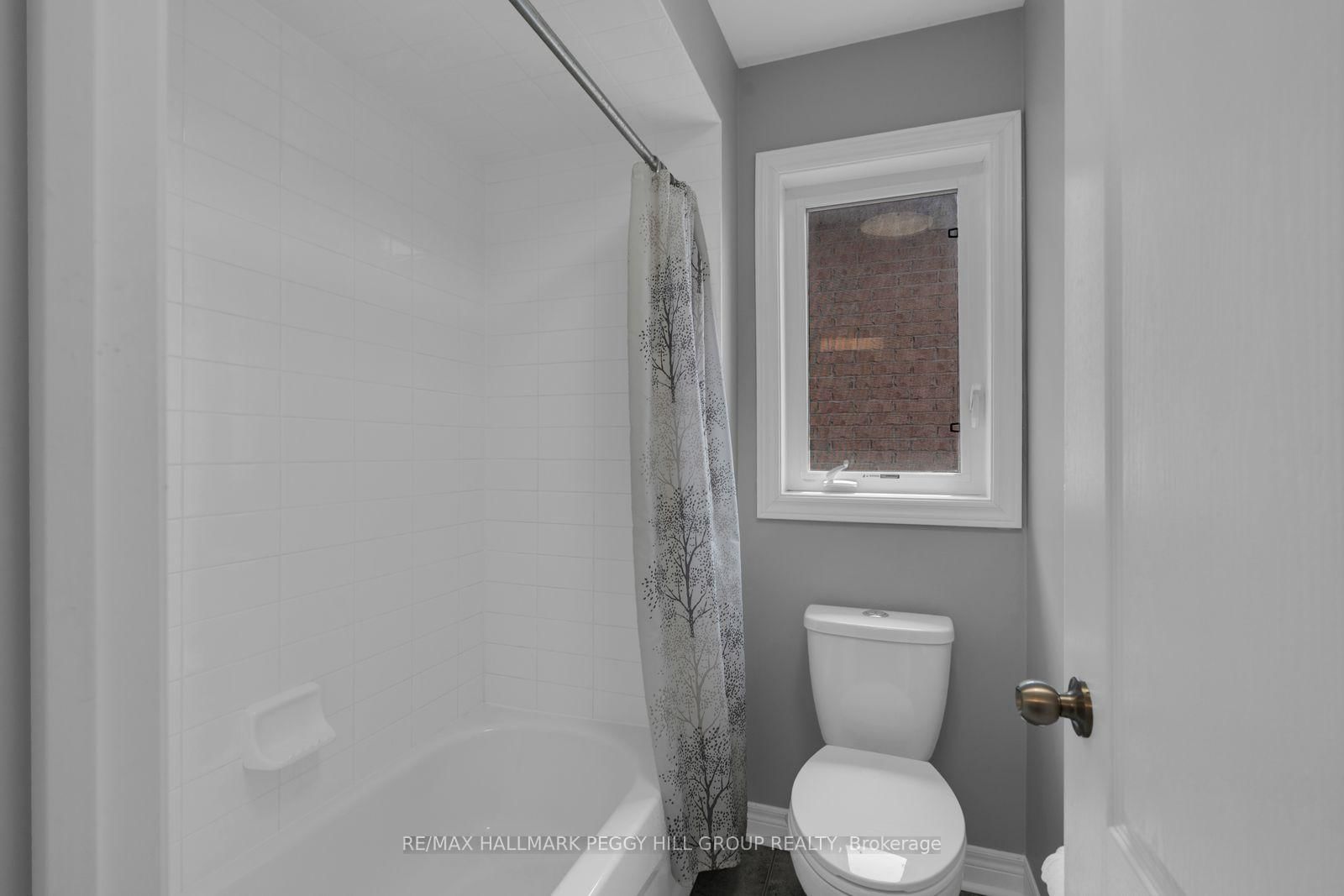 267 Kozlov Street • Barrie, ON photo 13