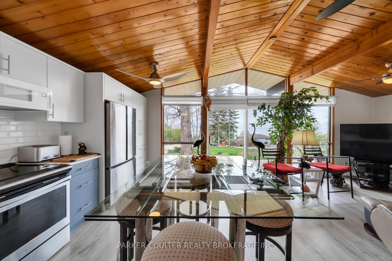 2238 Lakeshore Road E • Oro-Medonte, ON photo 16