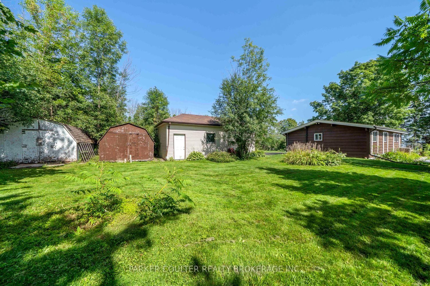 2238 Lakeshore Road E • Oro-Medonte, ON photo 42
