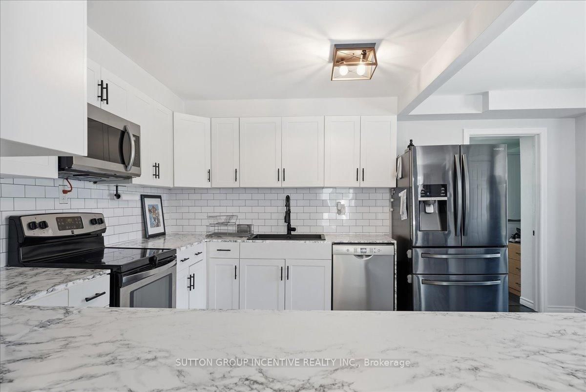 107 Park Street • Tay, ON photo 10