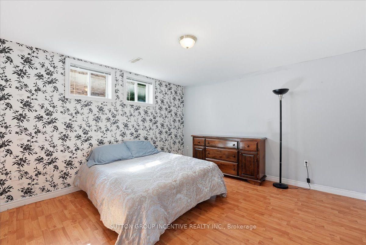200 Cumming Drive • Barrie, ON photo 38