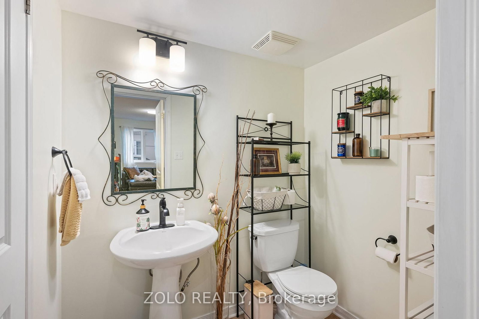 13 Cheltenham Road • #2 • Barrie, ON photo 15