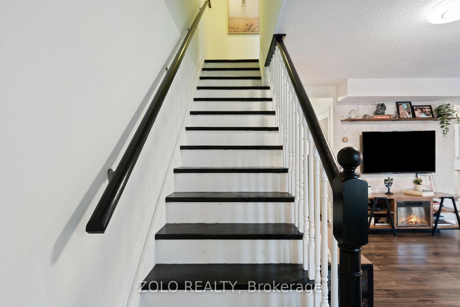 13 Cheltenham Road • #2 • Barrie, ON photo 17
