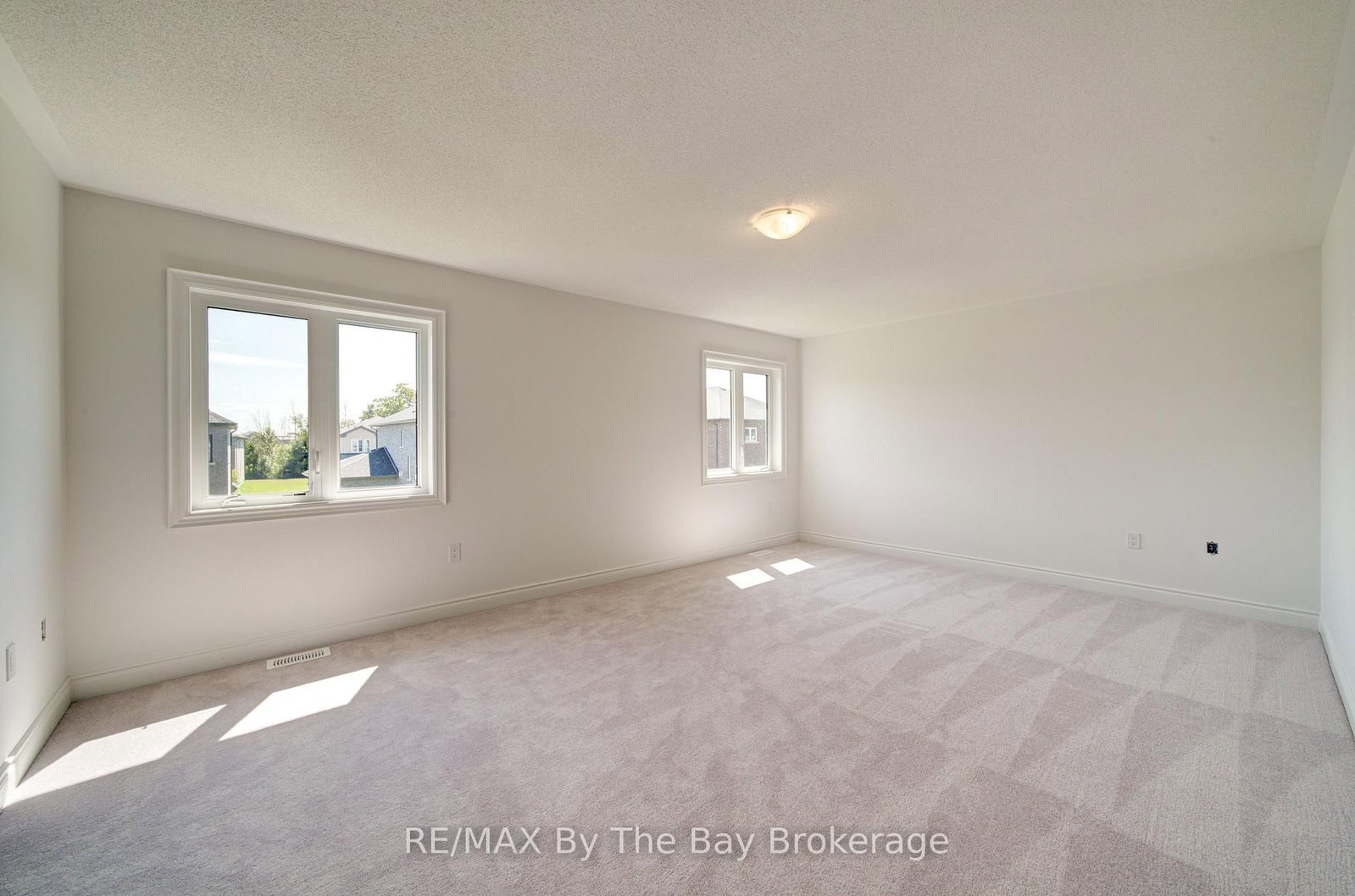 25 Amber Drive • Wasaga Beach, ON photo 19