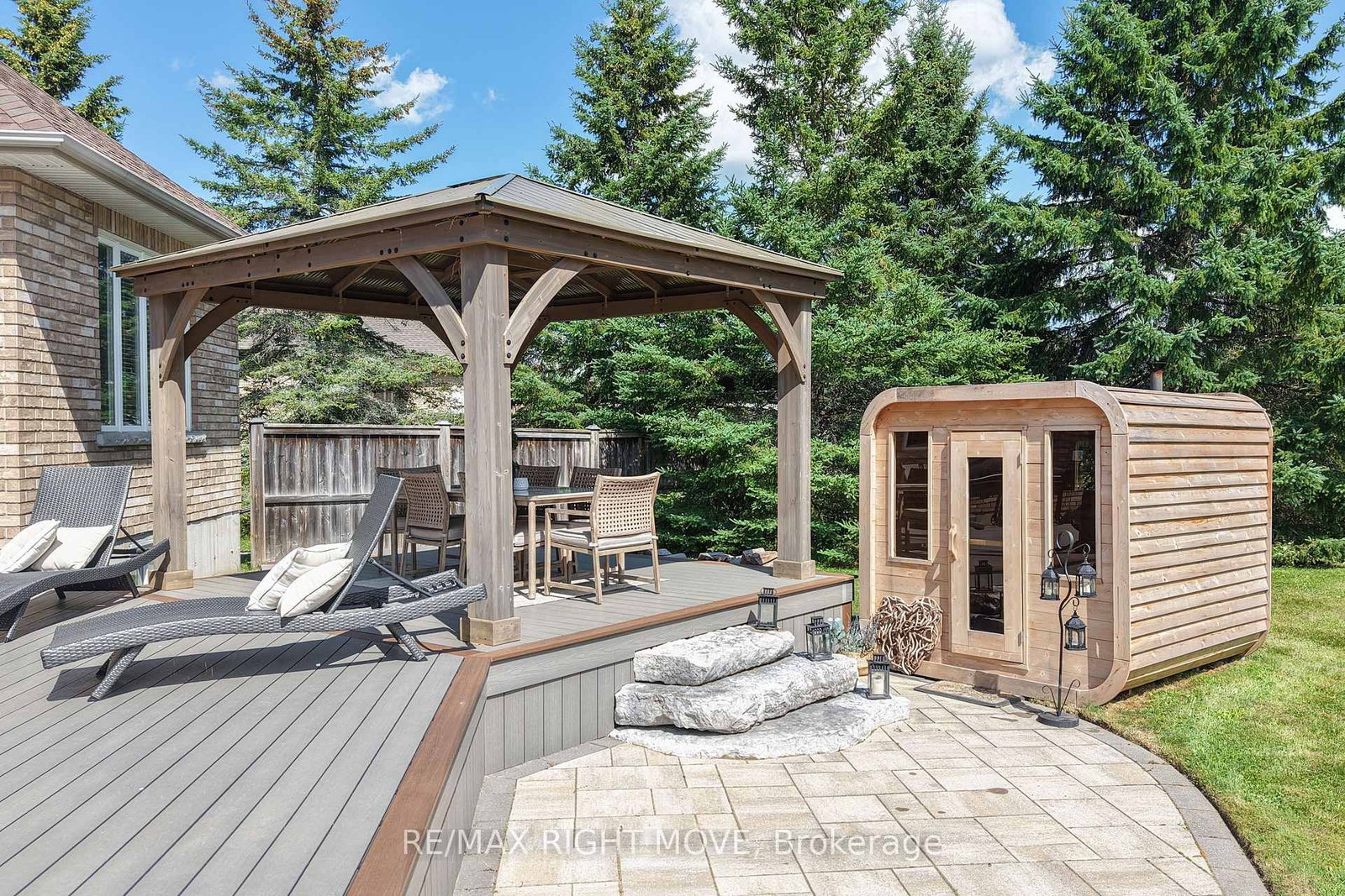 1043 Hurlwood Lane • Severn, ON photo 42