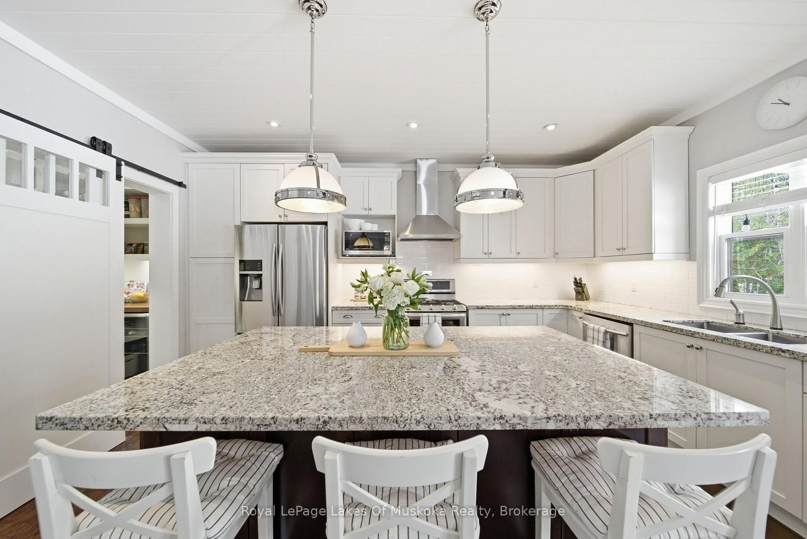 2029 Elana Drive • Severn, ON photo 13