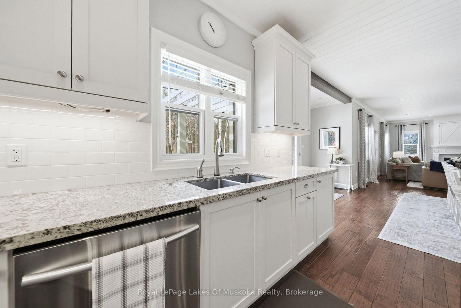 2029 Elana Drive • Severn, ON photo 14