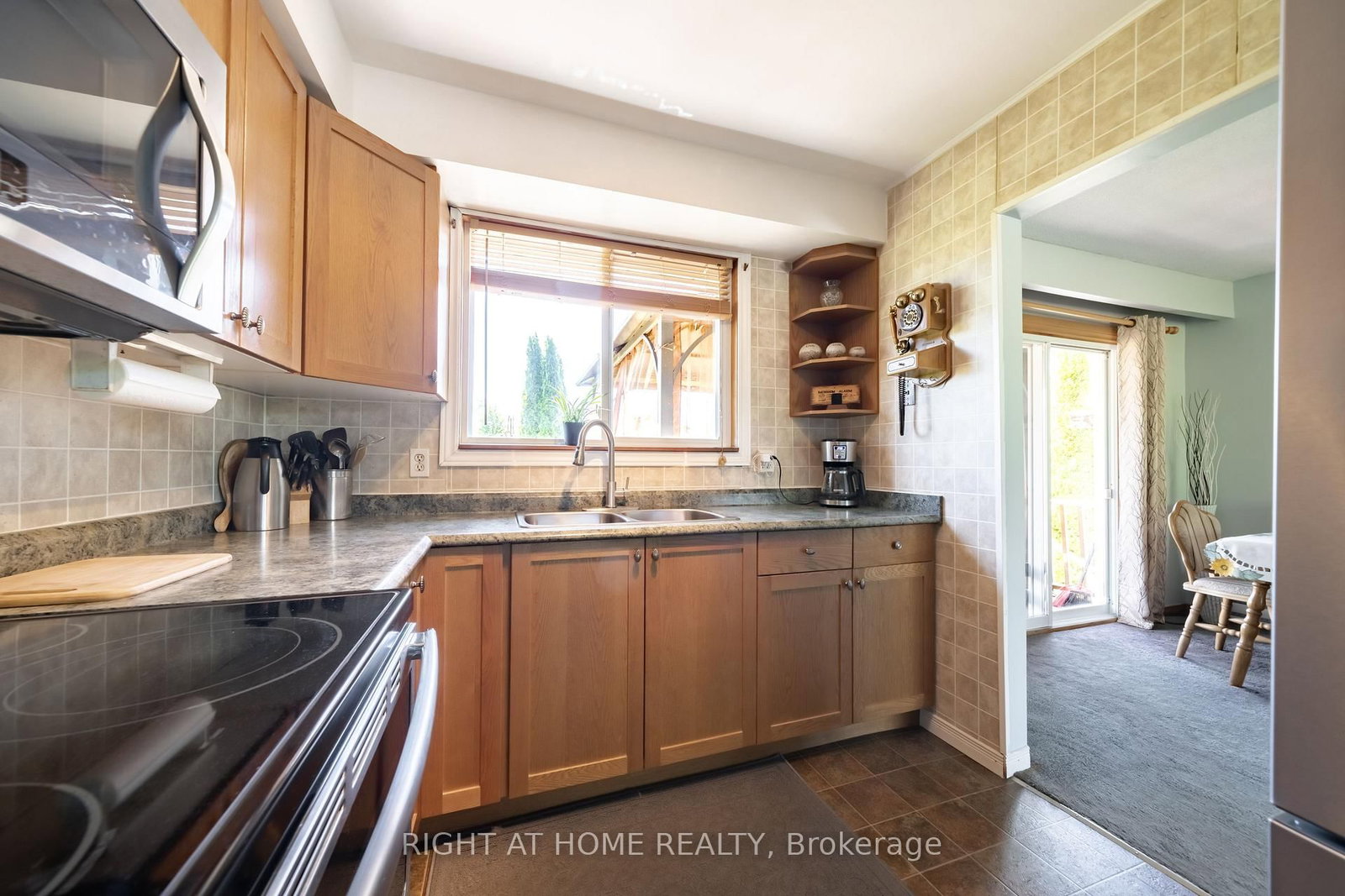 4654 Mcneil Street • Ramara, ON photo 17