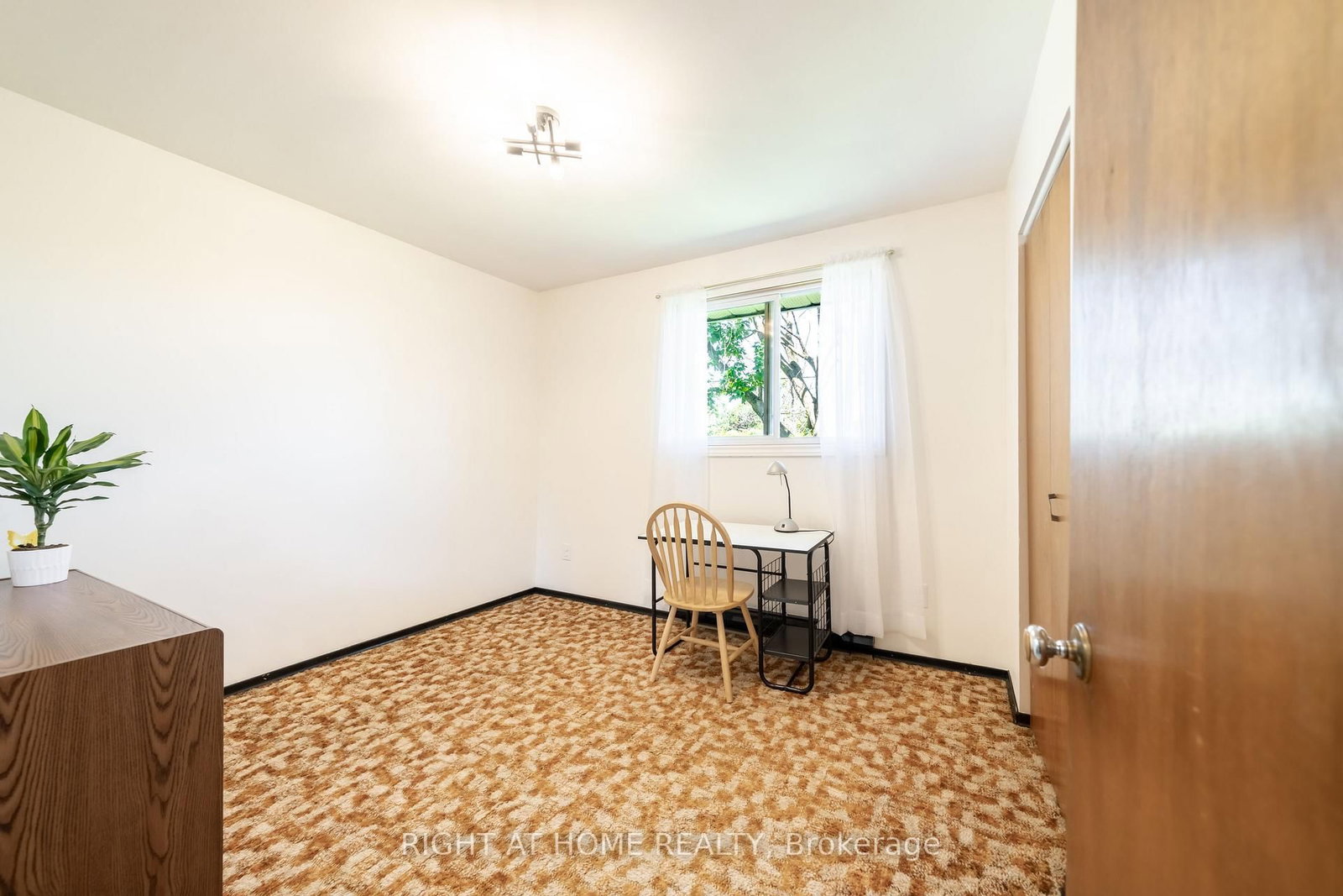 4654 Mcneil Street • Ramara, ON photo 21