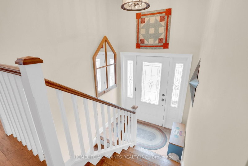 4 SCHOONER Drive