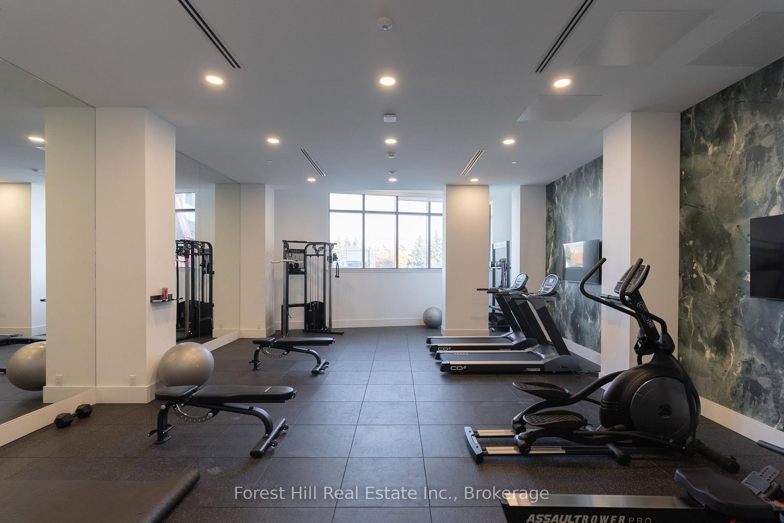 31 Huron Street • #326 • Collingwood, ON photo 21