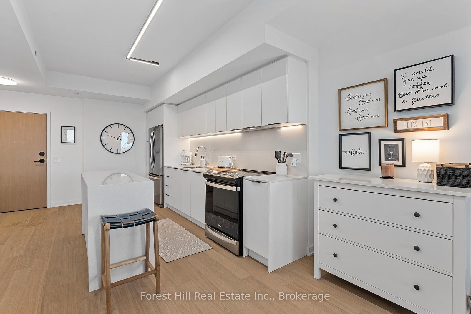31 Huron Street • #326 • Collingwood, ON photo 8