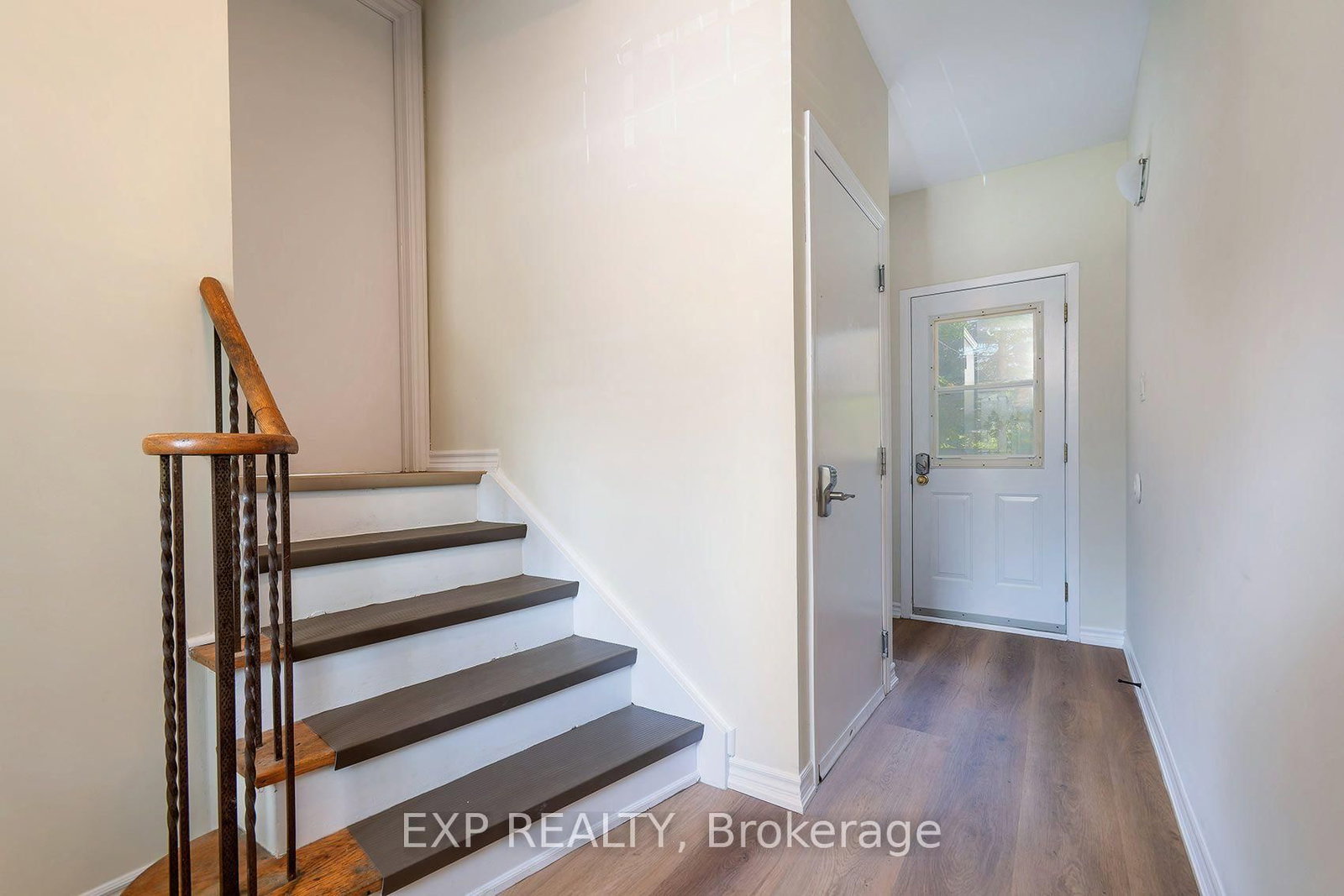 260 Cook Street • Barrie, ON photo 11