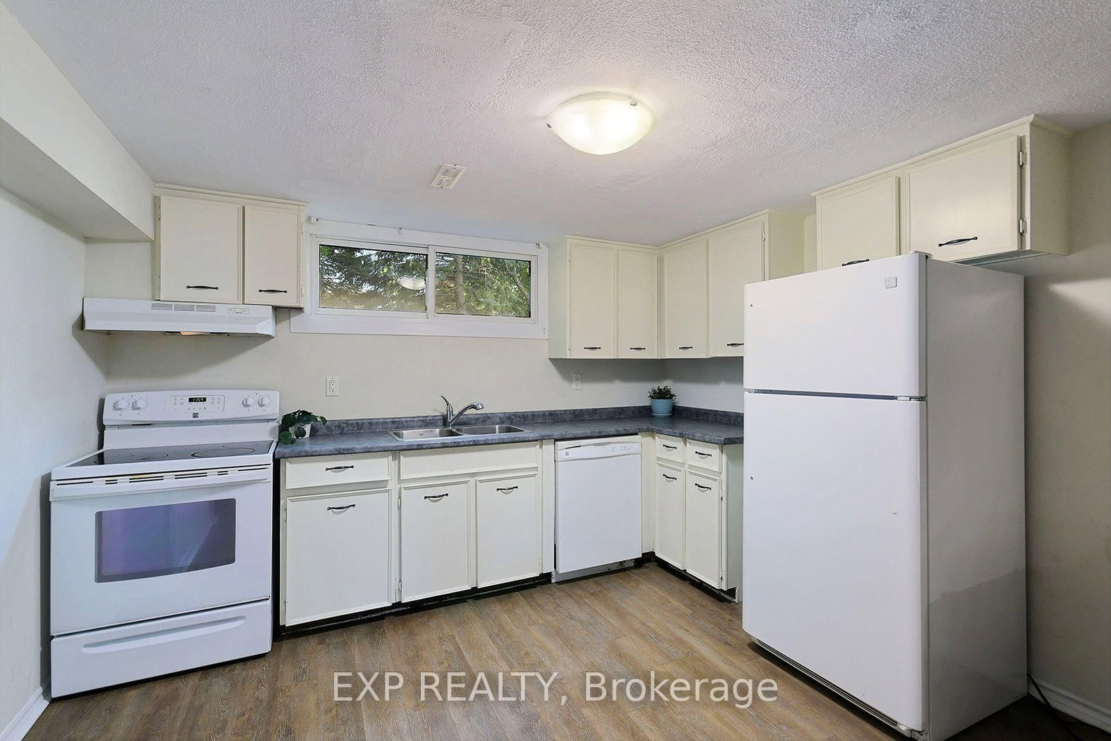 260 Cook Street • Barrie, ON photo 16