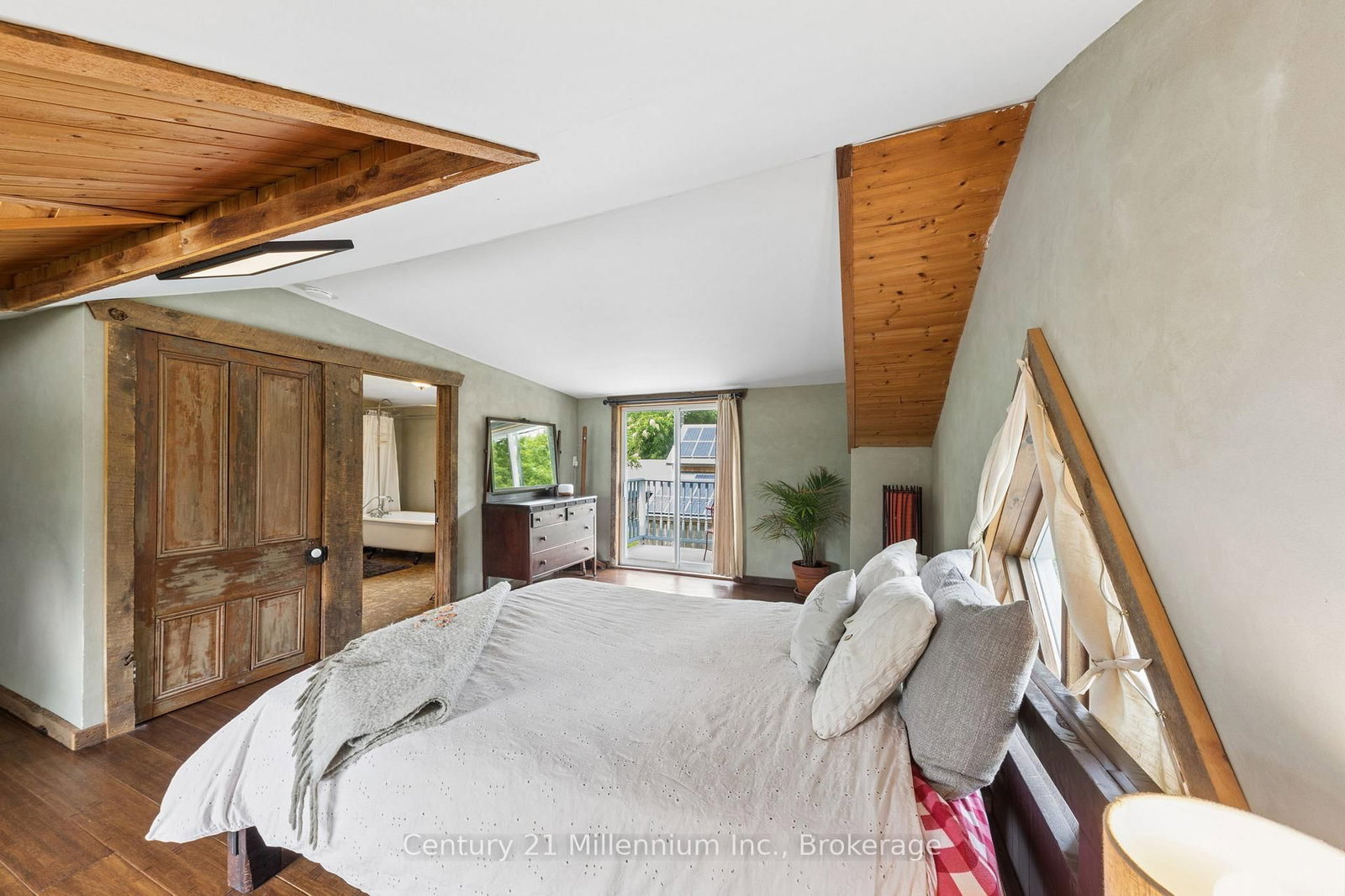 262 Batteaux Road • Clearview, ON photo 24