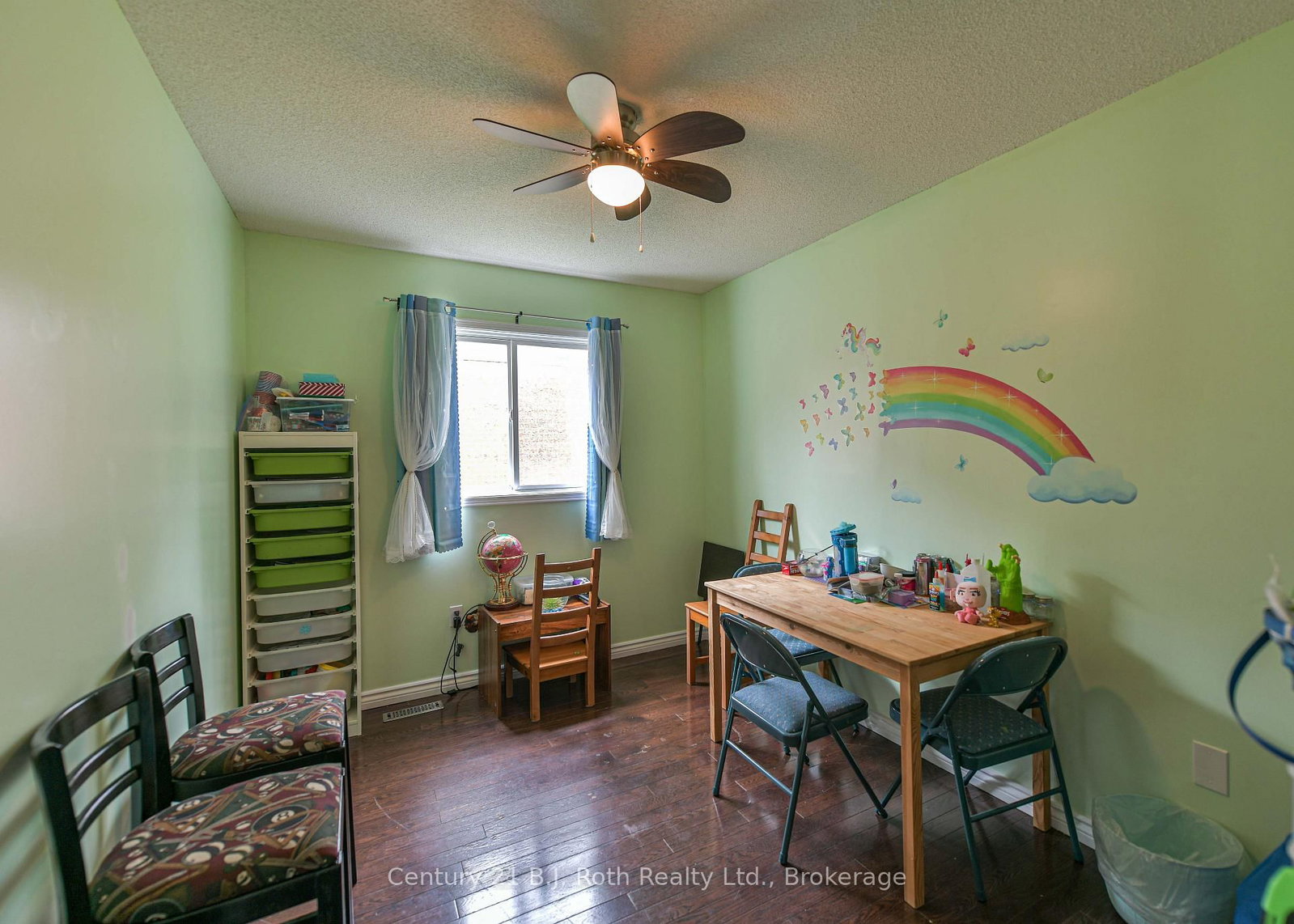 16 Frontier Avenue • Orillia, ON photo 21