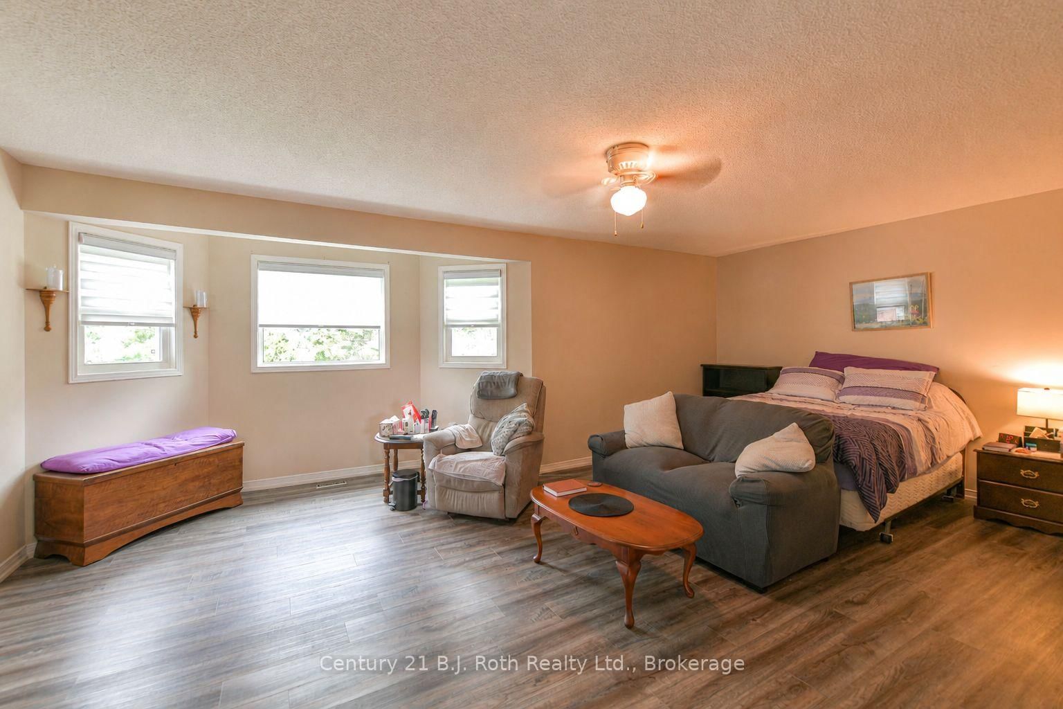 16 Frontier Avenue • Orillia, ON photo 29