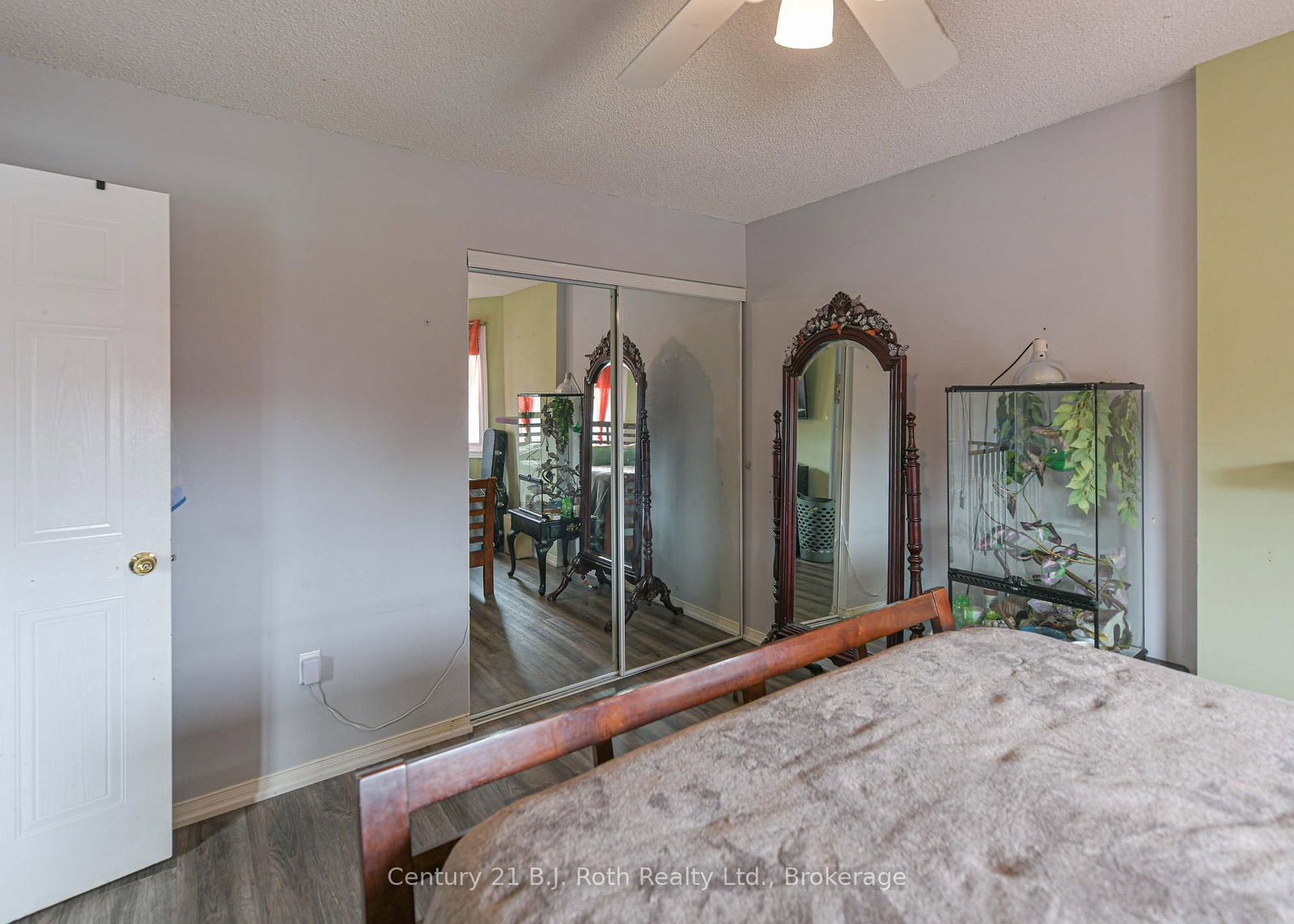 16 Frontier Avenue • Orillia, ON photo 36