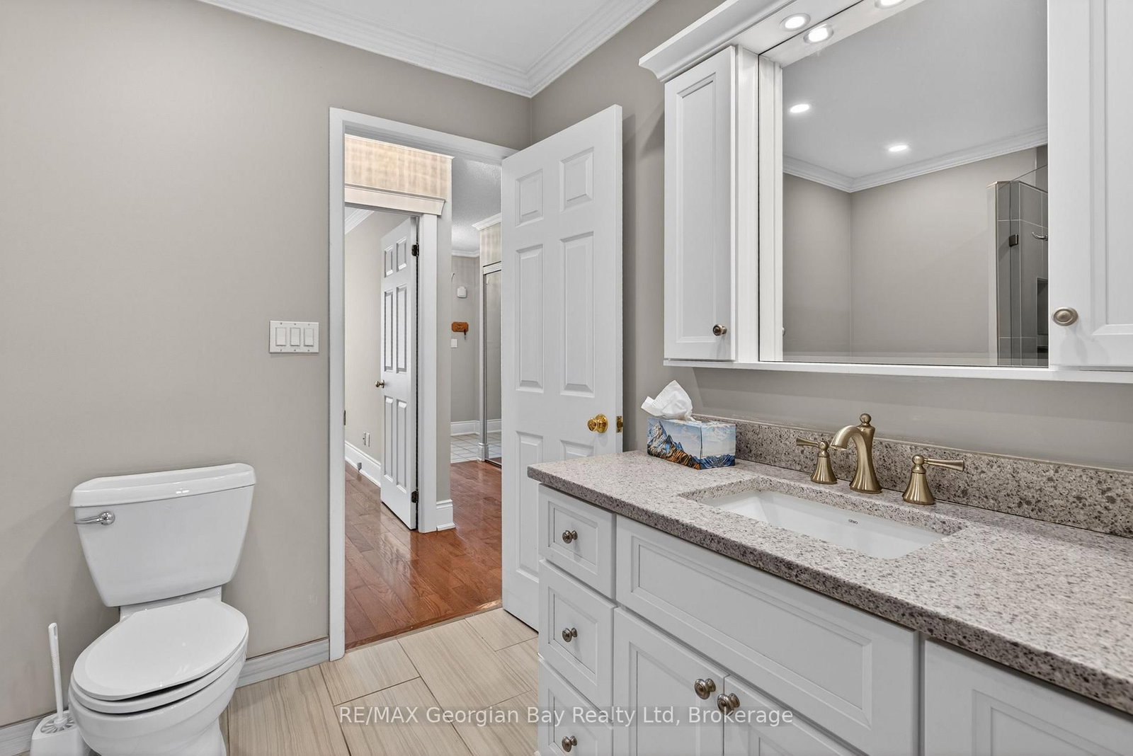 696 King Street • #63 • Midland, ON photo 14