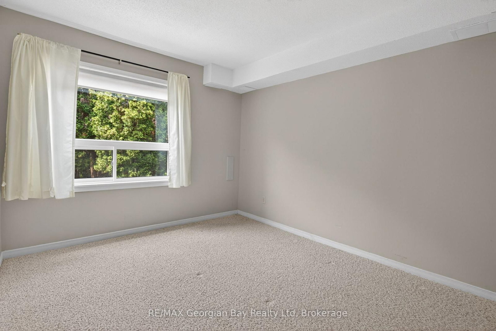696 King Street • #63 • Midland, ON photo 20