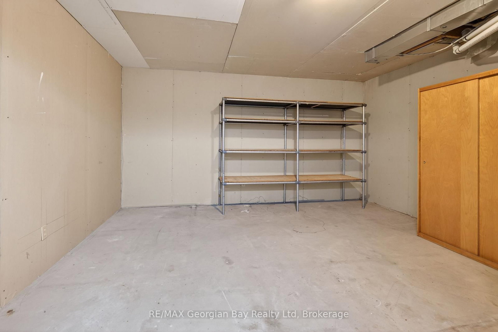 696 King Street • #63 • Midland, ON photo 24
