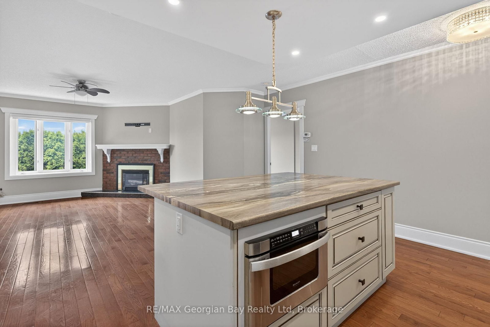 696 King Street • #63 • Midland, ON photo 8