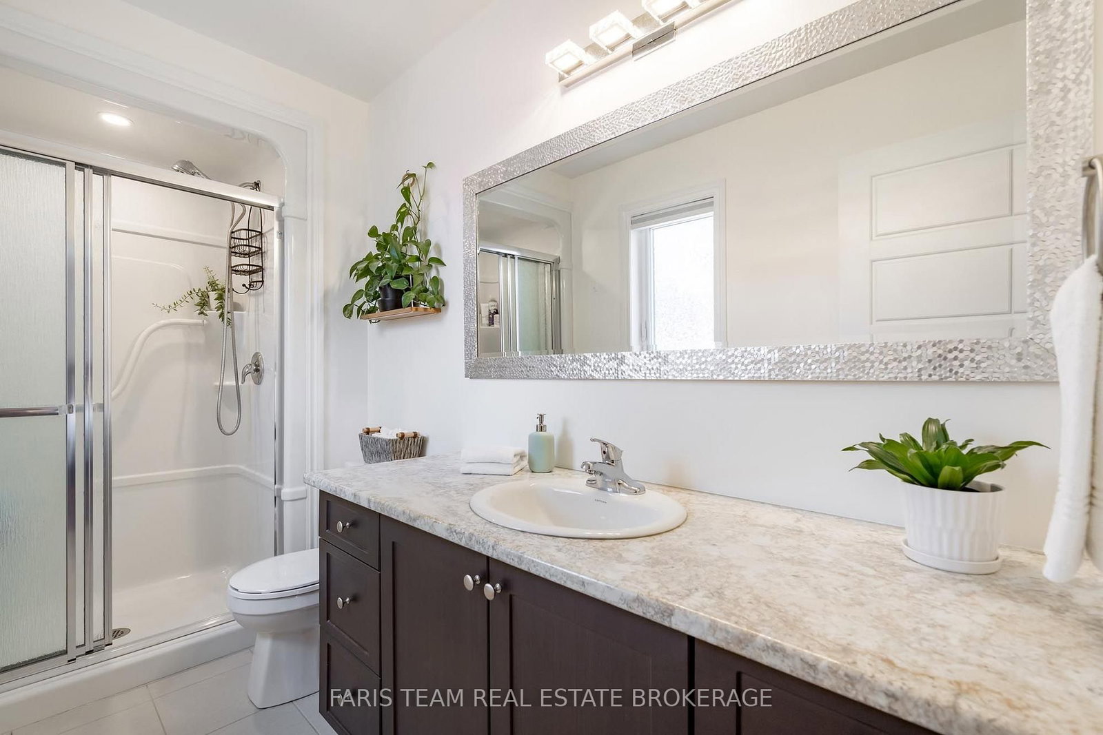 17 Hunter Avenue • Tay, ON photo 17