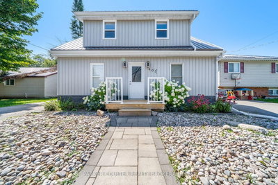 403A Forest Avenue S