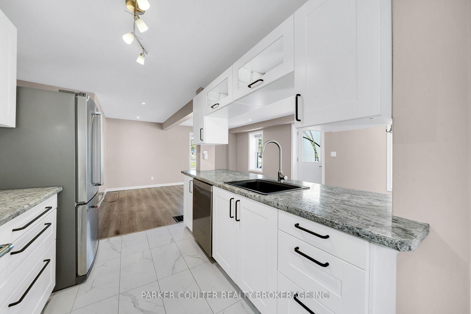 403A Forest Avenue S • Orillia, ON photo 12