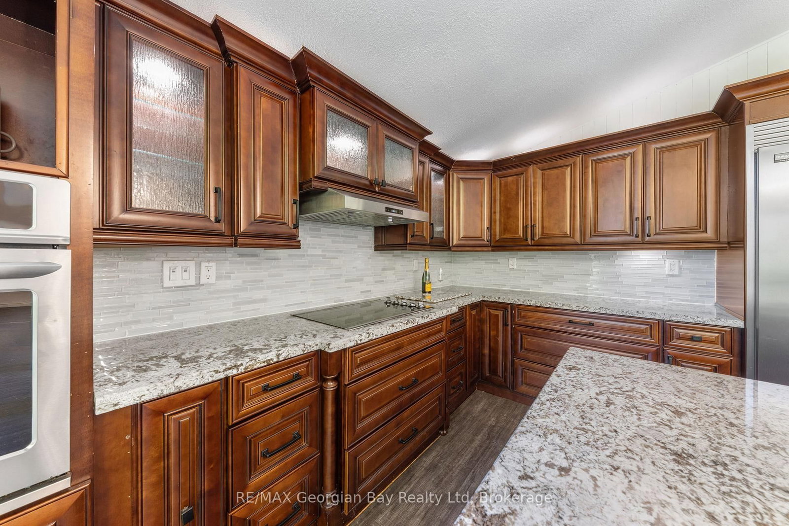 1745 Twin Oaks Crescent • Severn, ON photo 10