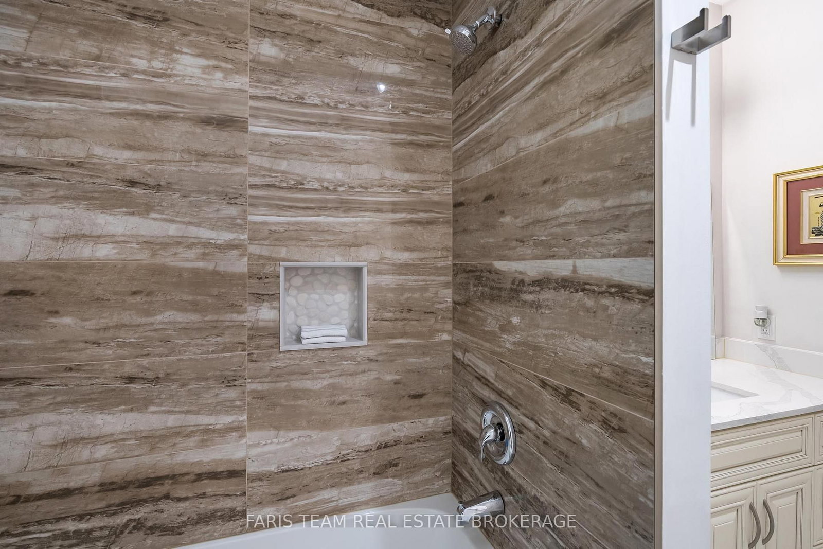 34 Oakwood Avenue • Tiny, ON photo 26