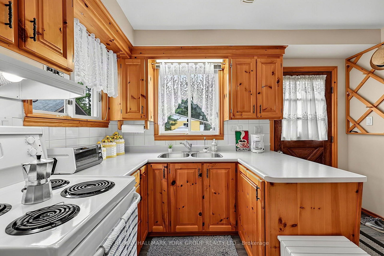 1085 River Road E • Wasaga Beach, ON photo 10