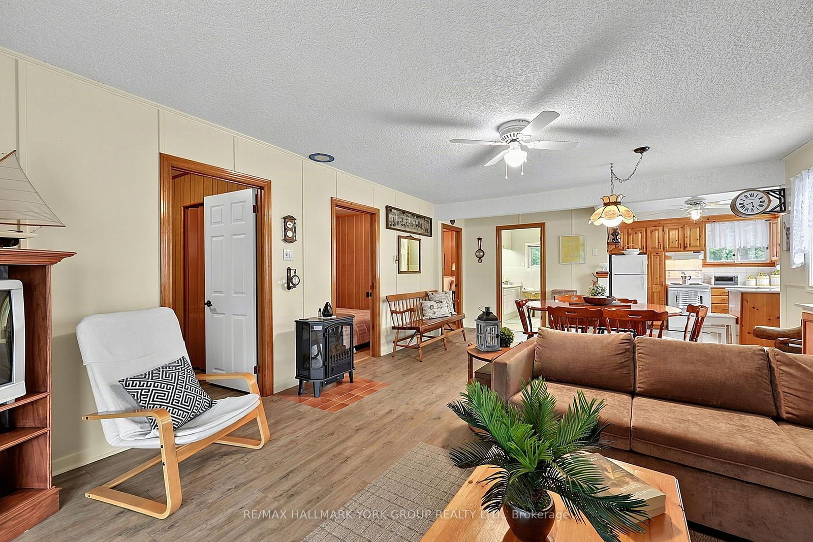 1085 River Road E • Wasaga Beach, ON photo 19