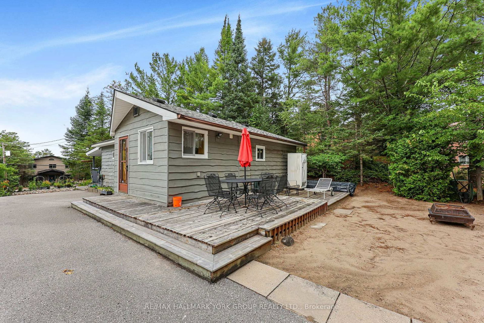 1085 River Road E • Wasaga Beach, ON photo 34