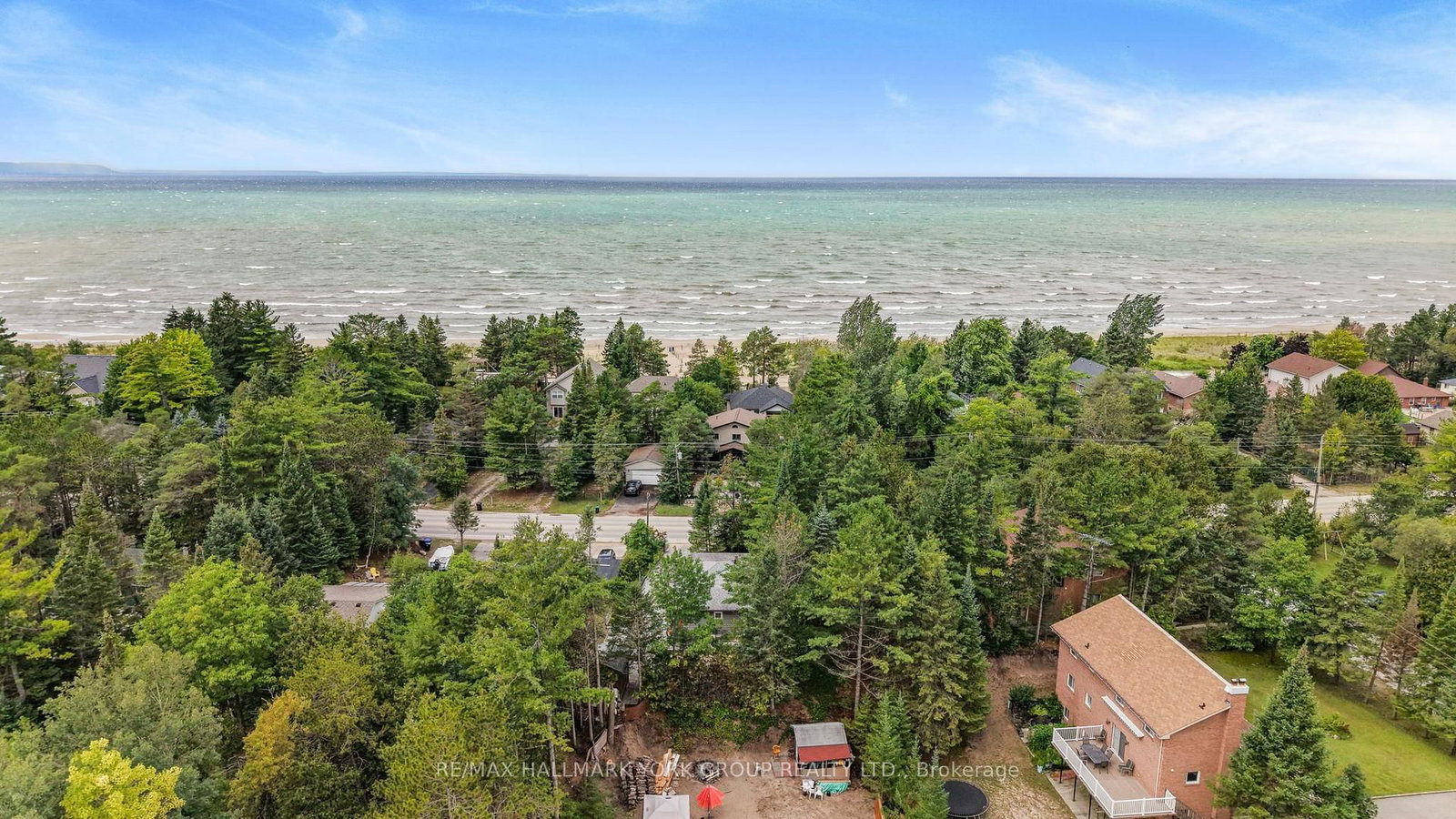 1085 River Road E • Wasaga Beach, ON photo 48