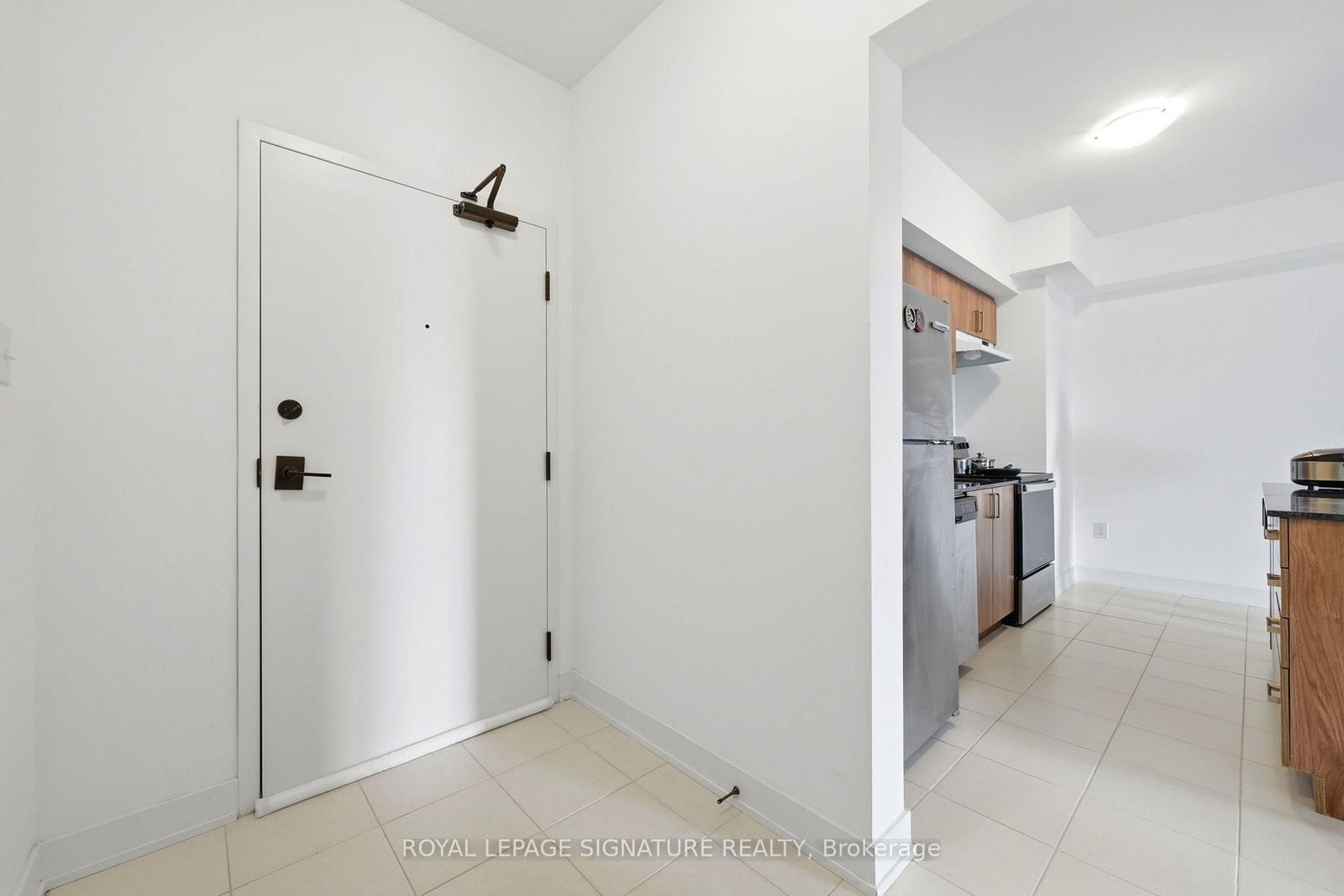 5 Chef Lane • #504 • Barrie, ON photo 8