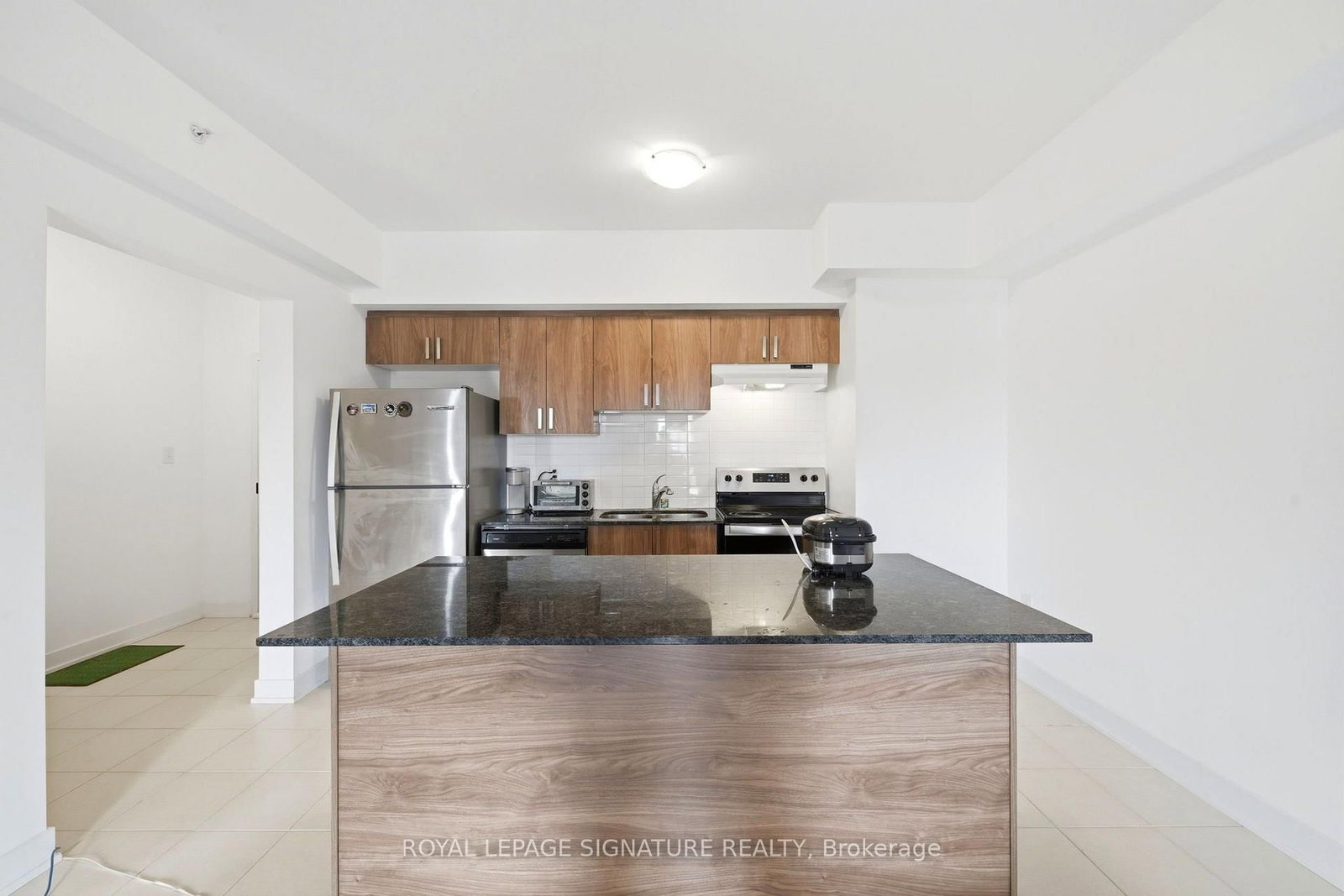 5 Chef Lane • #504 • Barrie, ON photo 9