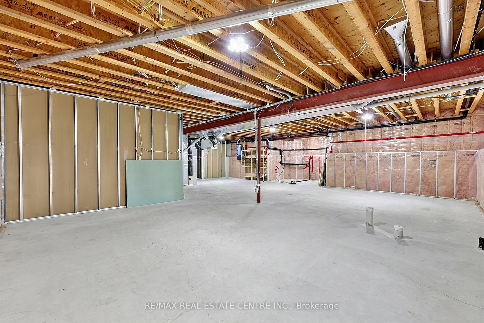 1603 WEDGEWOOD Drive • Wasaga Beach, ON photo 42