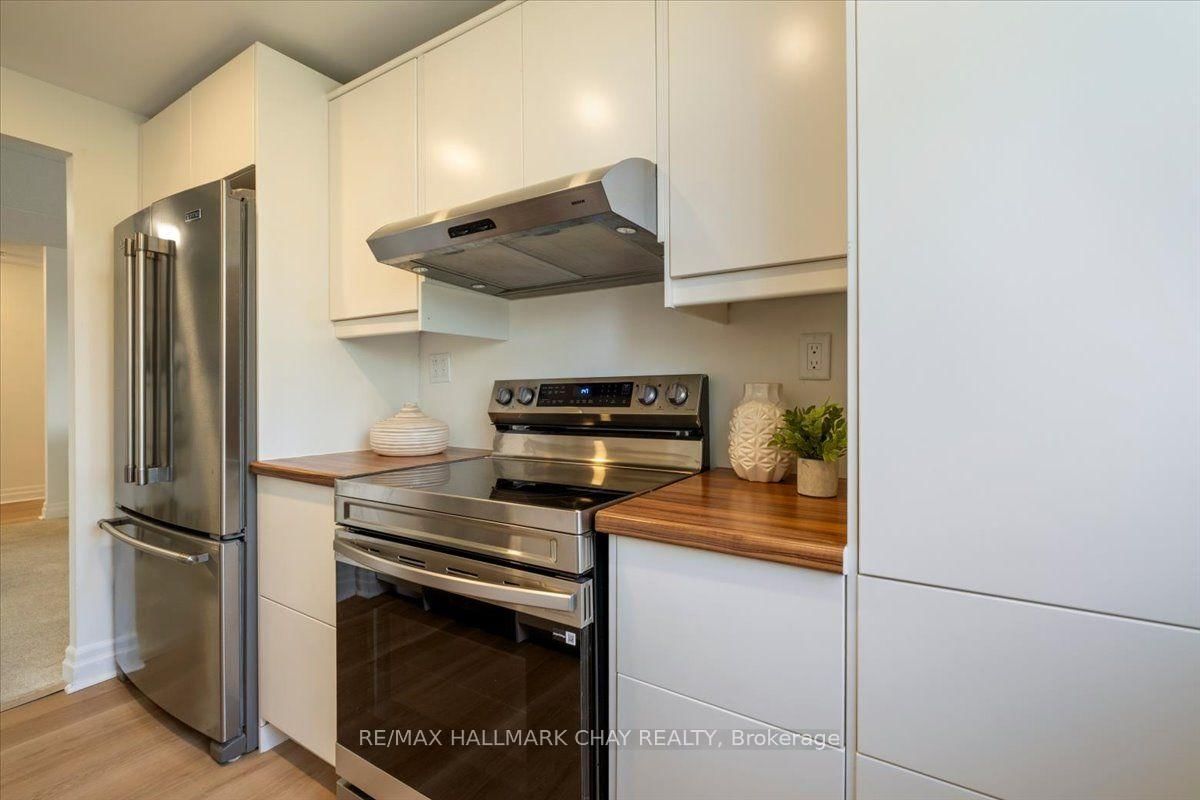 414 Blake Street • #706 • Barrie, ON photo 25
