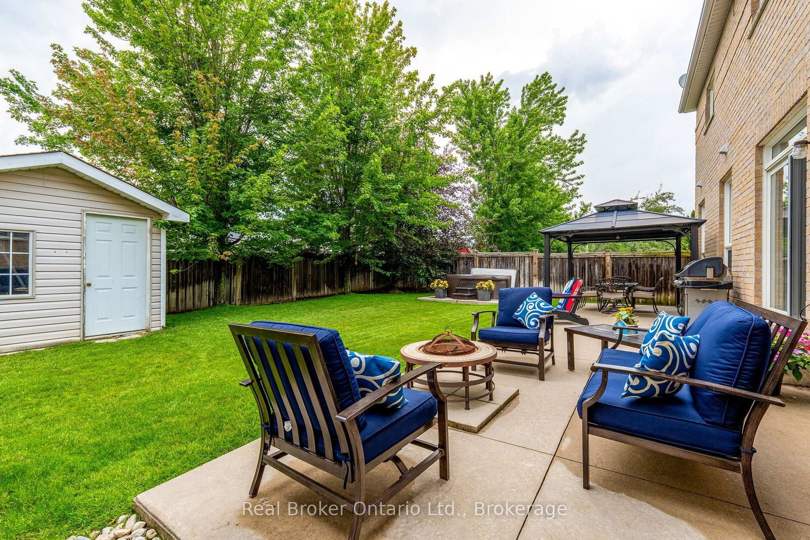 50 The Queensway • Barrie, ON photo 28