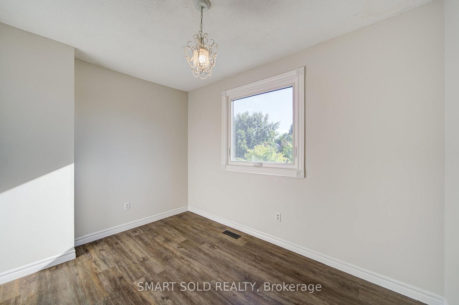 90 Moon Drive • Barrie, ON photo 20