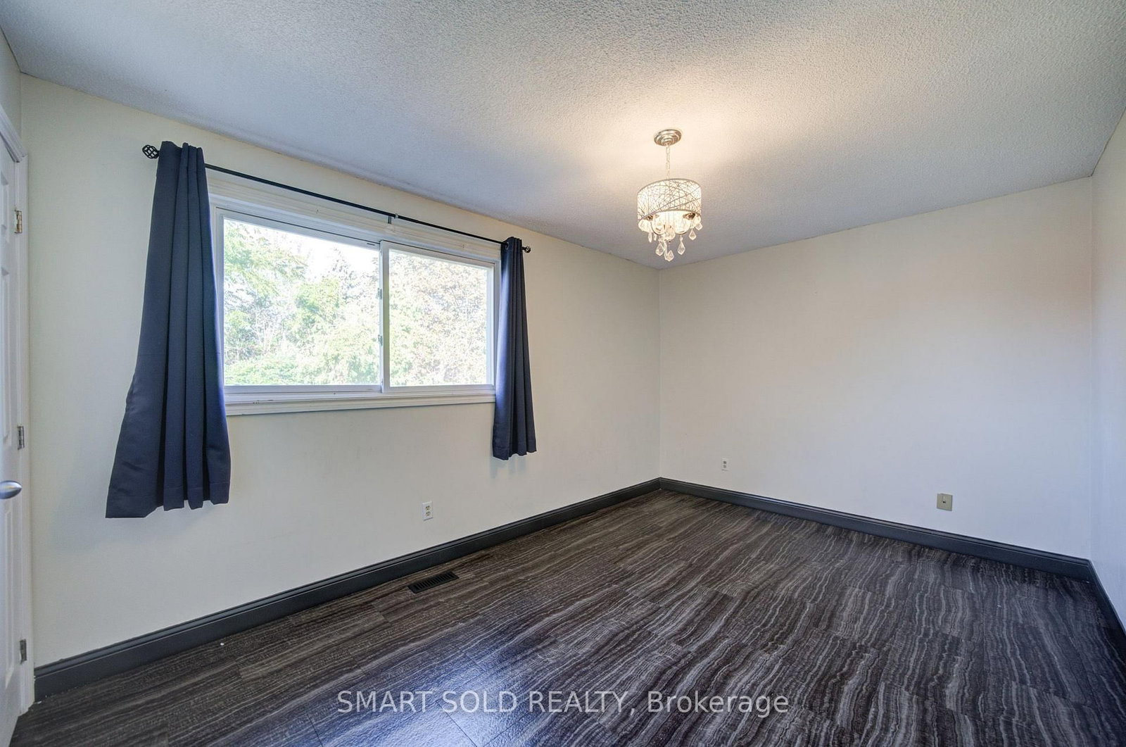 90 Moon Drive • Barrie, ON photo 24