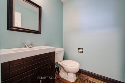 90 Moon Drive • Barrie, ON photo 9