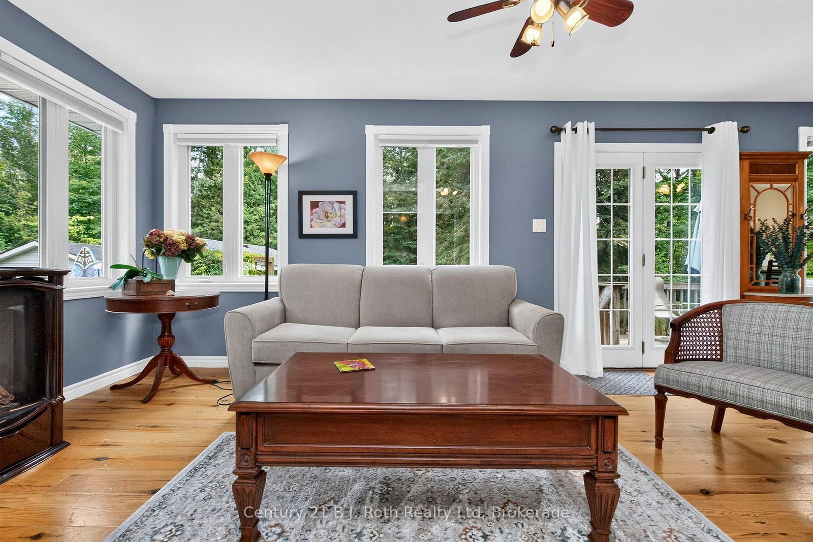 24 Crescent Drive • Tay, ON photo 16
